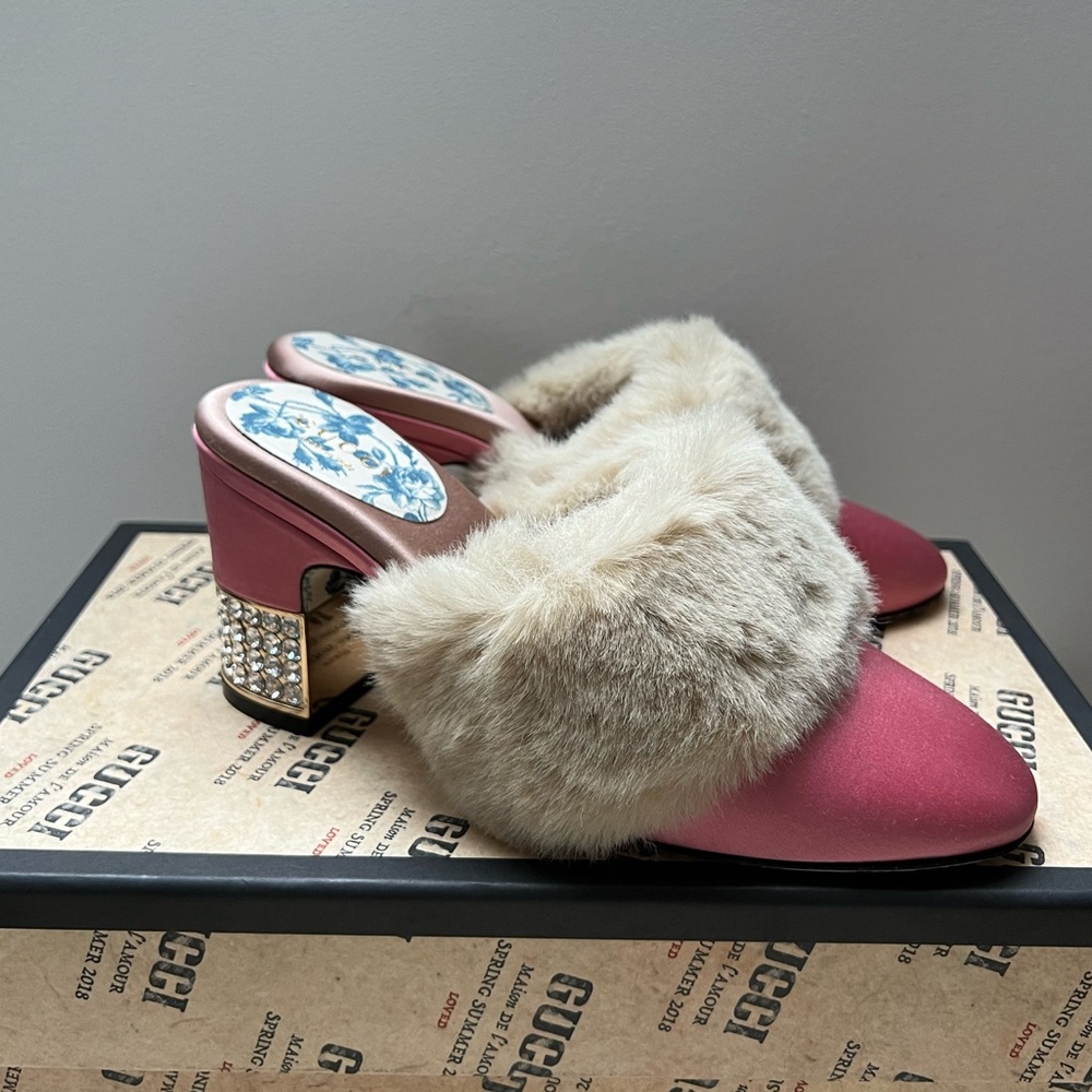NEW Gucci Candy Crystal faux fur embellished satin mules size 36
